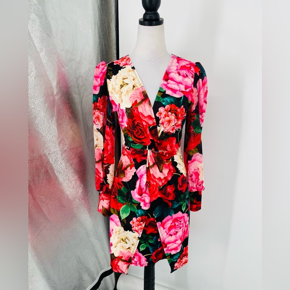 Black Floral Print Long Sleeve V-Neck Bodycon Mini Dress - Picture 8 of 13